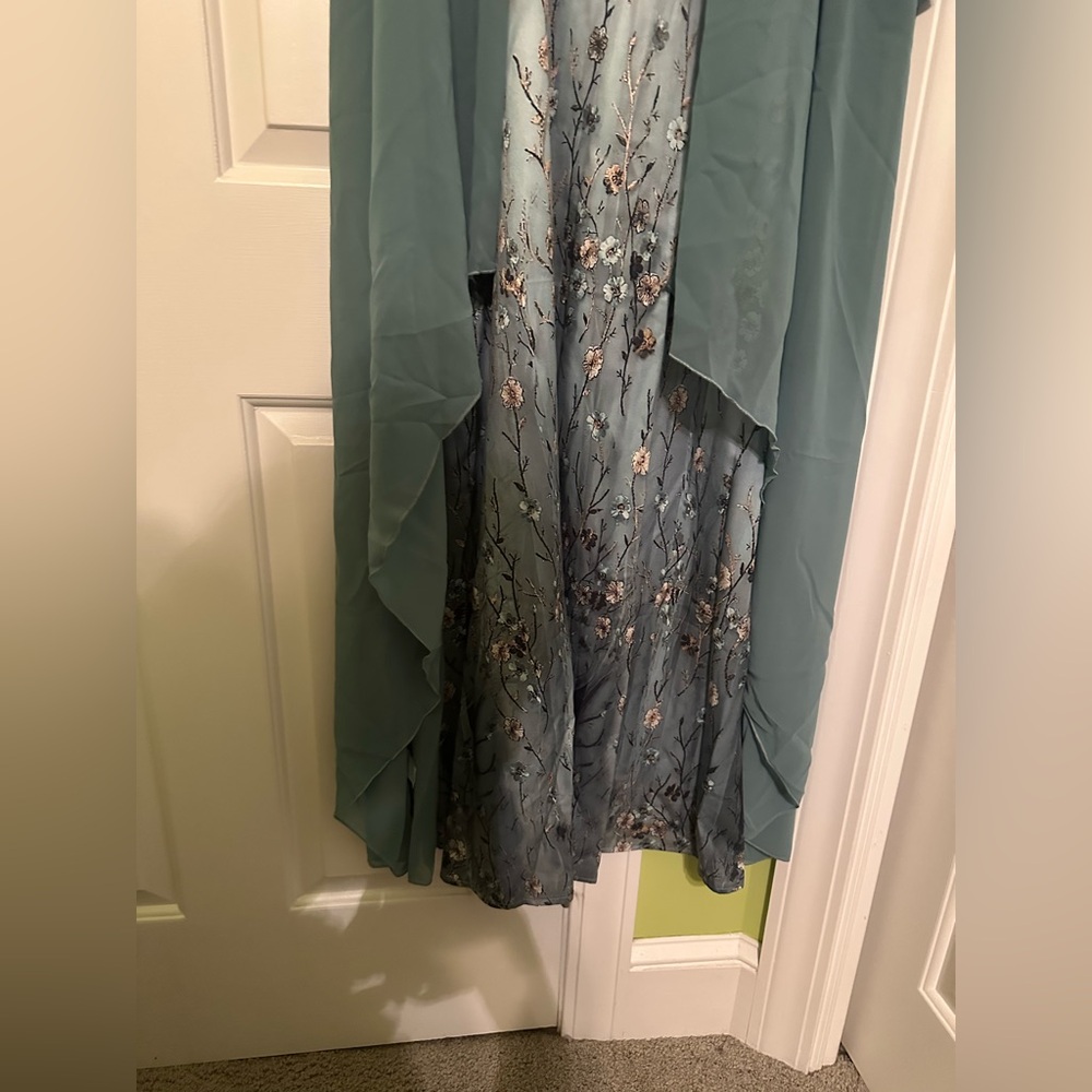 NWT Made With Love Floral Maxi Dress with Long Sheer Jacket Size Medium - Picture 4 of 15